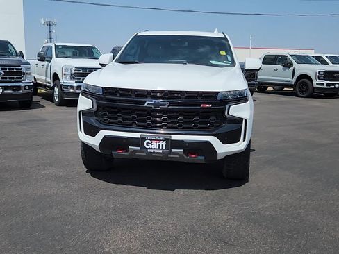 Used 2023 Chevrolet Suburban Z71 AWD/4WD image 4