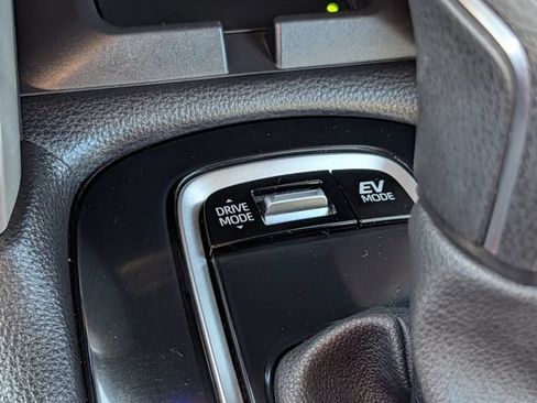 Certified 2024 Toyota Corolla Cross AWD Hybrid image 17