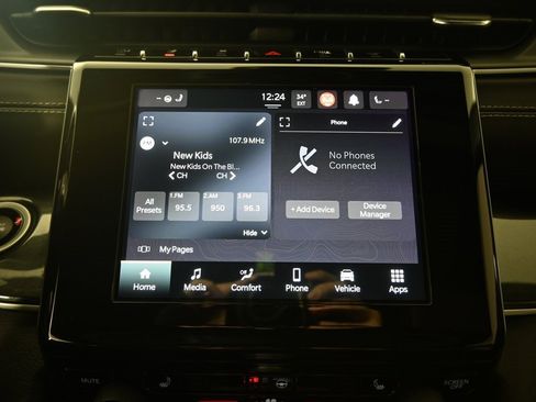 Used 2022 Jeep Grand Cherokee L Laredo image 27