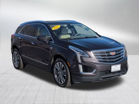 Used 2017 Cadillac XT5 Premium Luxury image 7