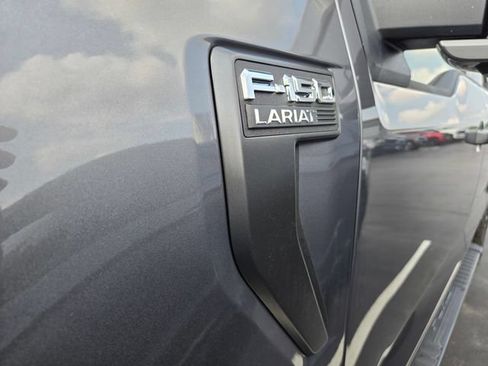 Used 2022 Ford F150 Lariat w/ Equipment Group 502A High AWD/4WD image 4