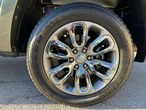 Used 2021 RAM 1500 Laramie w/ Laramie Southwest Edition image 5