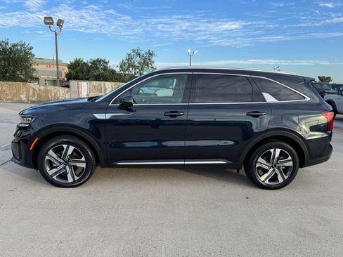 Used 2023 Kia Sorento SX Prestige AWD/4WD image 8