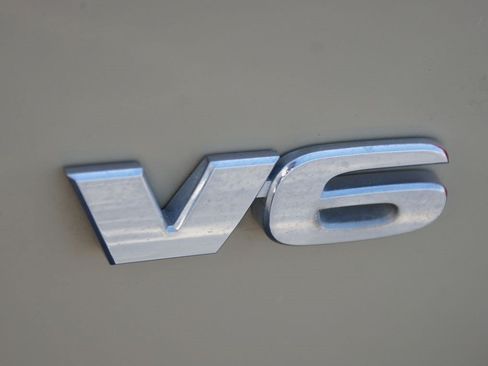 Used 2019 Toyota Tacoma SR5 RWD image 17