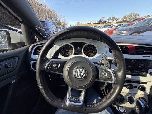 Used 2016 Volkswagen GTI Autobahn w/ Lighting Package (SEL) FWD image 11