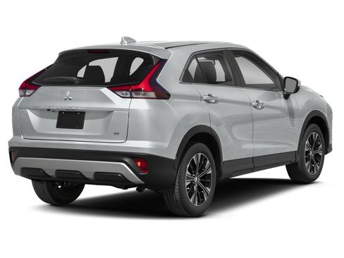 Used 2023 Mitsubishi Eclipse Cross SE AWD/4WD image 3