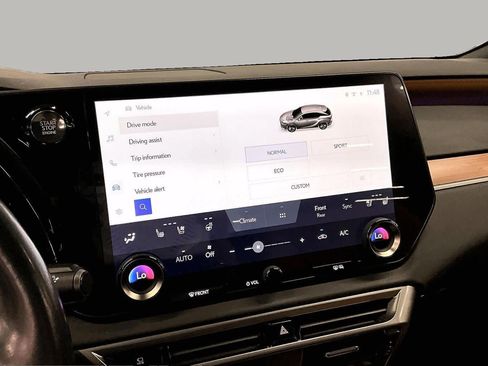 Used 2023 Lexus RX 350 Premium Plus w/ Cold Area Package FWD image 7