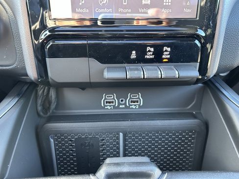 New 2026 RAM 1500 Big Horn image 25