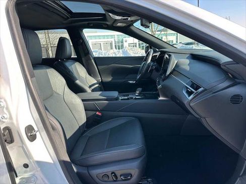 Used 2024 Lexus RX 350 w/ Convenience Package AWD/4WD image 10