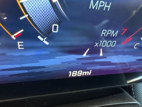 New 2027 Chevrolet Equinox LT w/ Midnight Edition FWD image 28