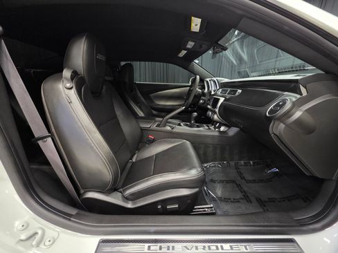 Used 2013 Chevrolet Camaro SS w/ SS Performance Package image 2