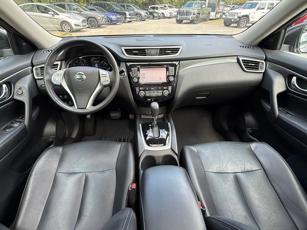 Used 2016 Nissan Rogue SL w/ SL Premium Package AWD/4WD image 27