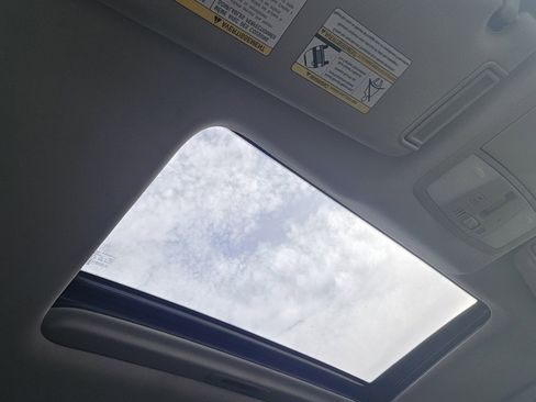 Used 2017 INFINITI QX80 4WD w/ Driver Assistance Package image 27