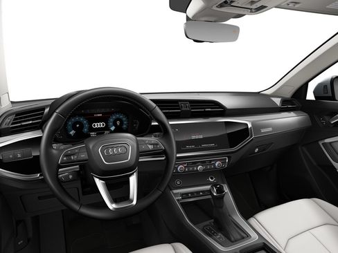 Certified 2023 Audi Q3 2.0T Premium w/ Convenience Package AWD/4WD image 3