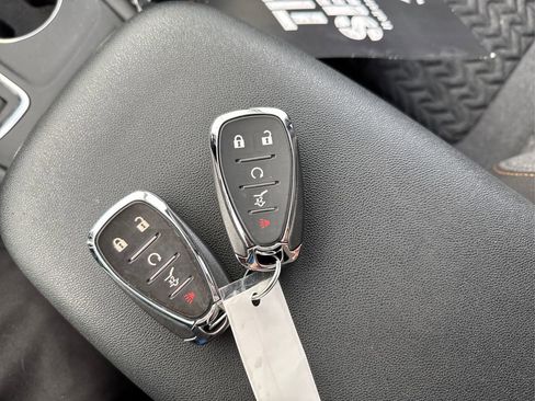 Certified 2024 Chevrolet Equinox LT image 34