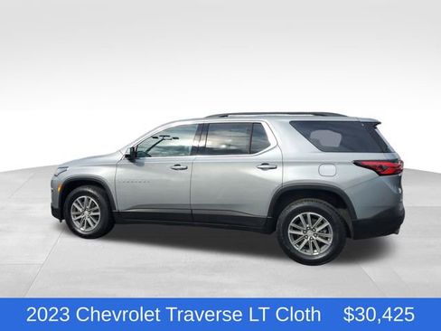 Certified 2023 Chevrolet Traverse LT w/ LPO, Floor Liner Package AWD/4WD image 2