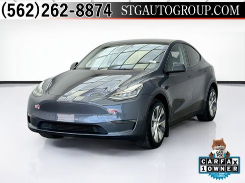 Used 2023 Tesla Model Y Long Range AWD/4WD image 1