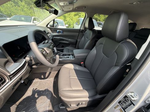 New 2026 Kia Sorento S FWD image 24