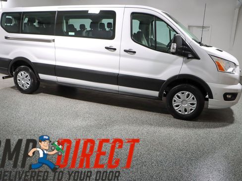 Used 2022 Ford Transit 350 XLT RWD image 6