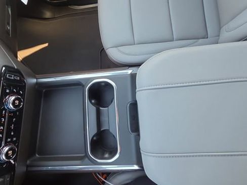 New 2026 GMC Sierra 2500 SLT w/ SLT Premium Package image 45