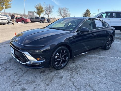 Used 2025 Hyundai Sonata SEL image 9