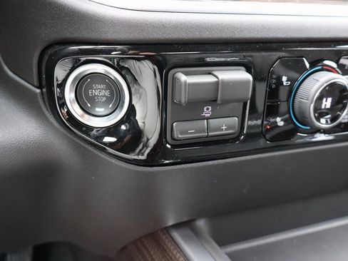 New 2026 Chevrolet Silverado 3500 LT image 12