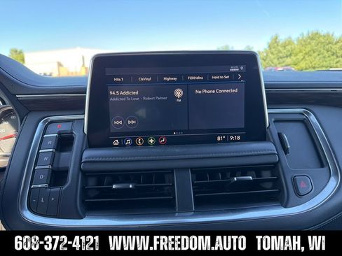 Used 2021 Chevrolet Suburban Z71 w/ Z71 Signature Package AWD/4WD image 18