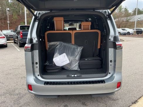 New 2025 Volkswagen ID. Buzz Pro S image 17