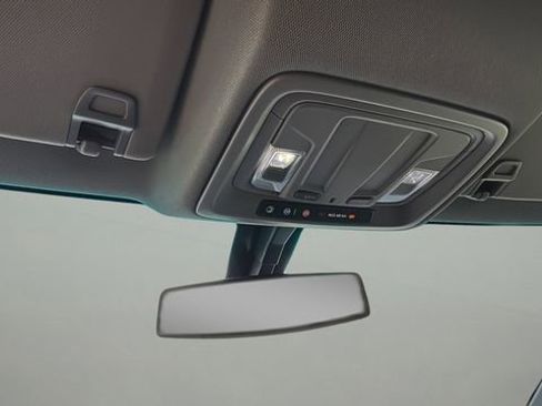 Used 2021 Chevrolet Silverado 2500 Custom w/ Custom Value Package image 23