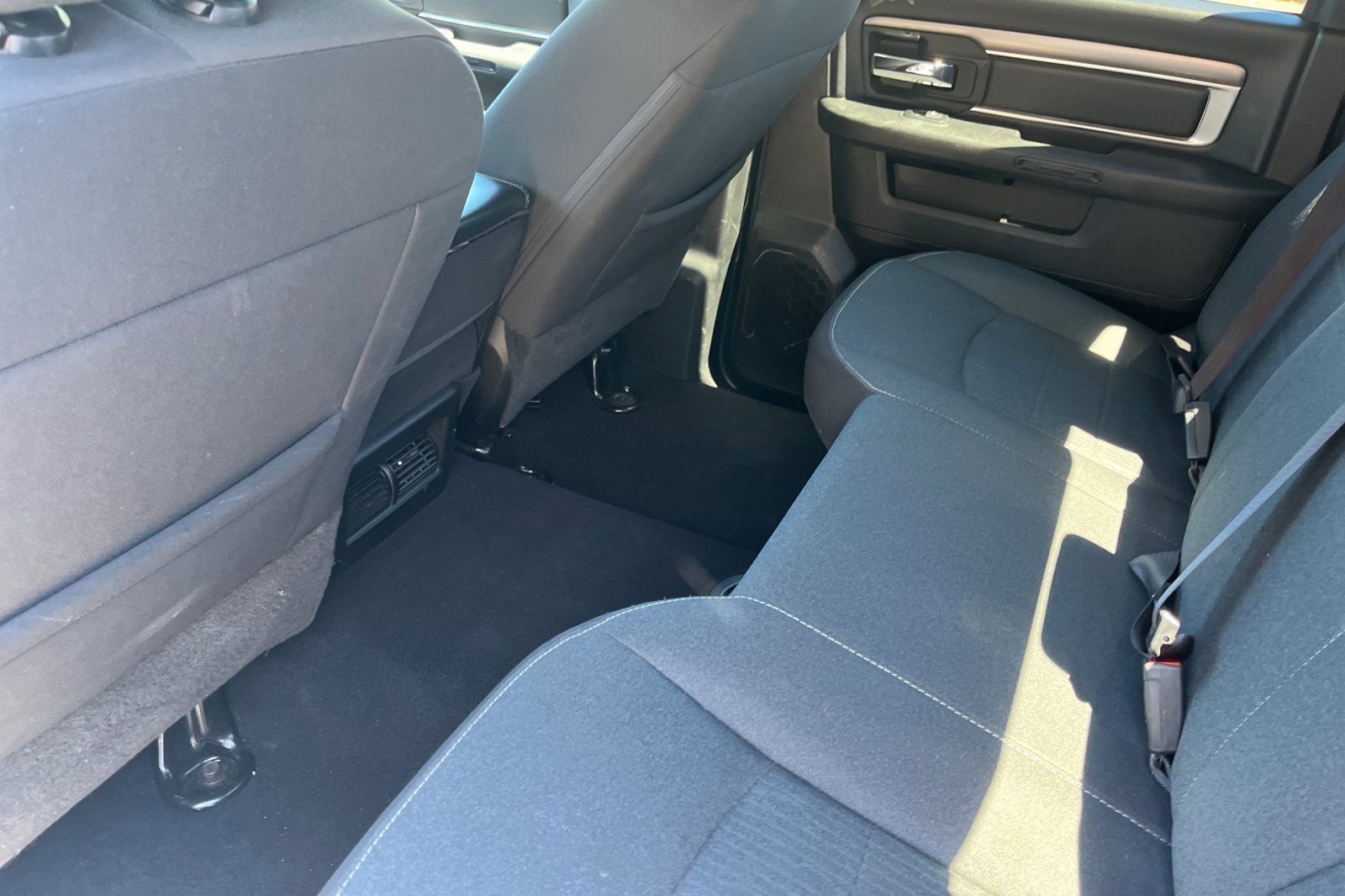 Used 2024 RAM 1500 Warlock AWD/4WD image 6