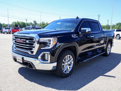 Used 2021 GMC Sierra 1500 SLT w/ SLT Premium Plus Package AWD/4WD image 26