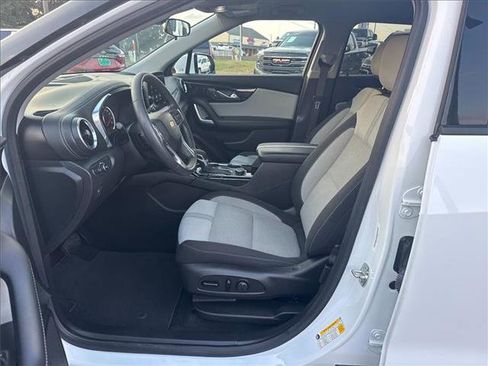 Used 2023 Chevrolet Blazer LT w/ Driver Confidence Package image 11