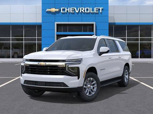 New 2026 Chevrolet Suburban LS RWD image 6