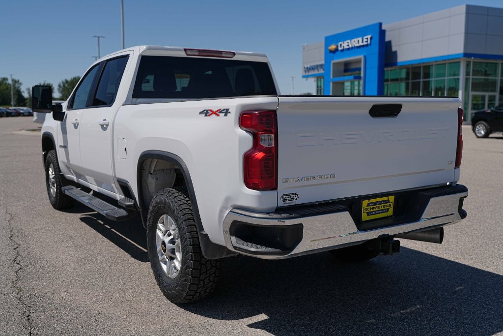 Used 2025 Chevrolet Silverado 2500 LT AWD/4WD image 9