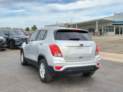 Used 2020 Chevrolet Trax LS w/ Tint and Cruise Package image 4