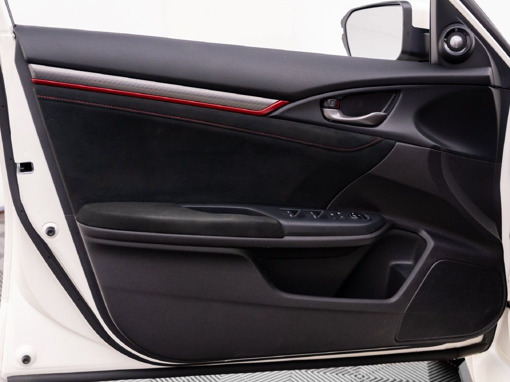 Used 2021 Honda Civic Type R image 15