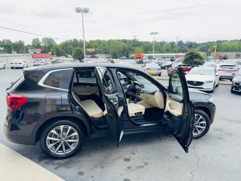 Used 2019 BMW X3 xDrive30i w/ Driving Assistance Package image 19