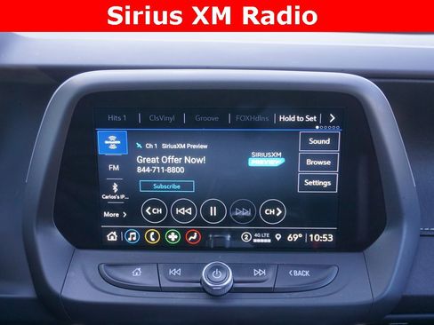 Used 2022 Chevrolet Camaro LT w/ Technology Package image 11