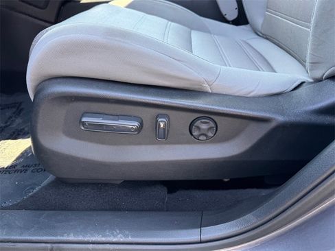 Used 2019 Honda CR-V EX image 13