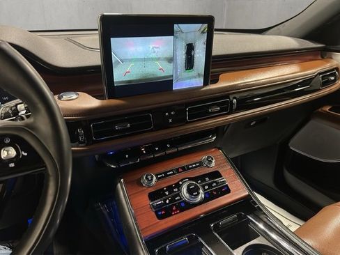 Used 2022 Lincoln Aviator Reserve w/ Equipment Group 201A image 17