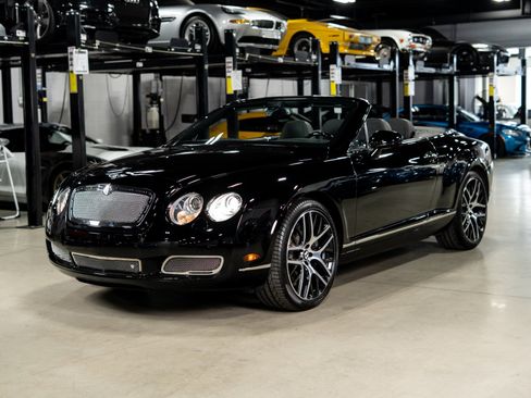 Used 2007 Bentley Continental GT image 21