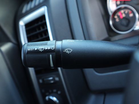 Used 2019 RAM 1500 Big Horn image 18