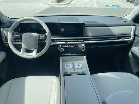 New 2026 Hyundai Santa Fe SE FWD image 17