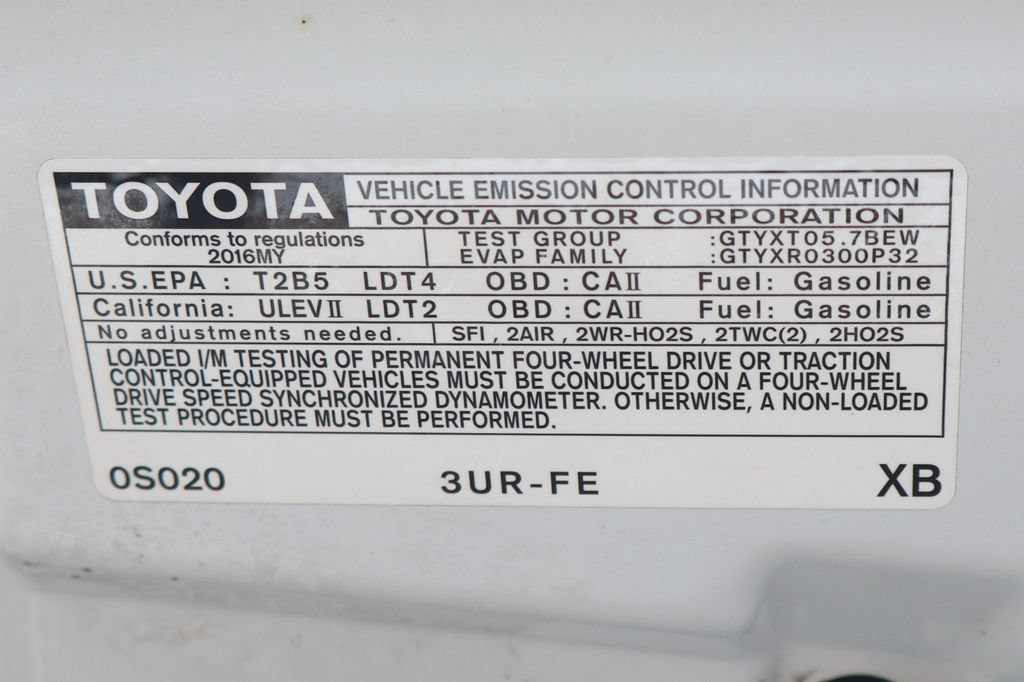 Used 2016 Toyota Tundra SR5 w/ TRD Off Road Package AWD/4WD image 16