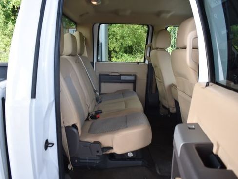 Used 2016 Ford F250 XLT w/ XLT Value Package AWD/4WD image 14