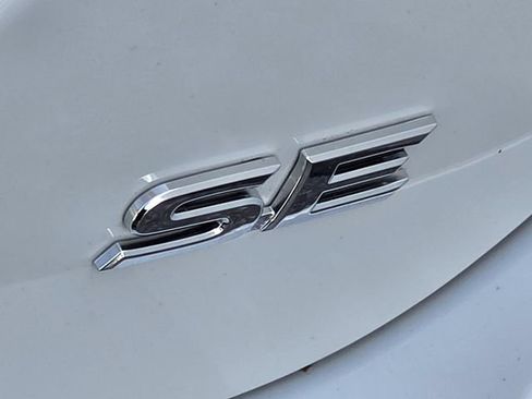 Used 2023 Toyota Camry SE FWD image 24