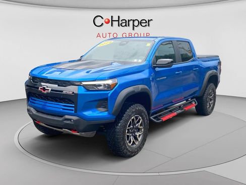 Used 2024 Chevrolet Colorado ZR2 w/ Safety Package AWD/4WD image 7