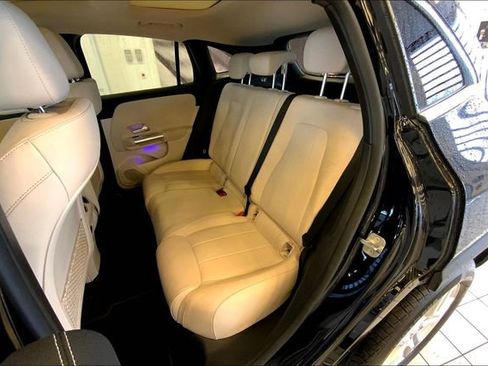 Used 2023 Mercedes-Benz GLA 250 4MATIC image 20