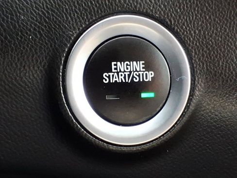 Used 2019 GMC Terrain SLE image 17