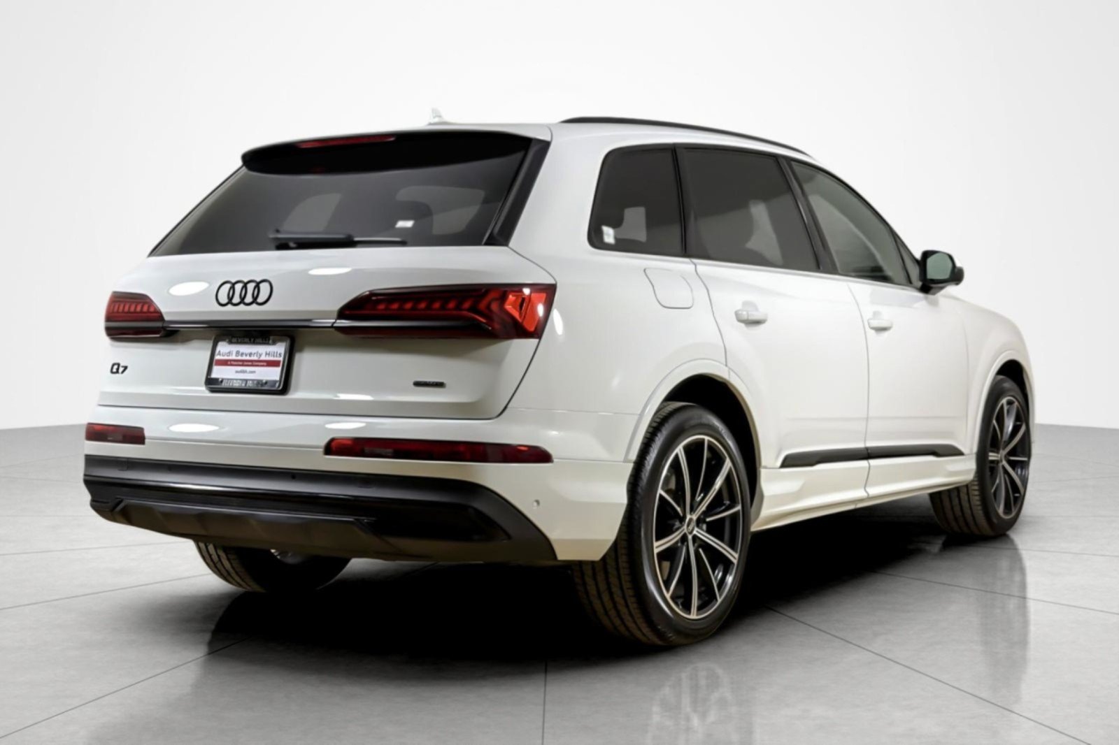 Used 2022 Audi Q7 3.0T Premium Plus AWD/4WD image 5